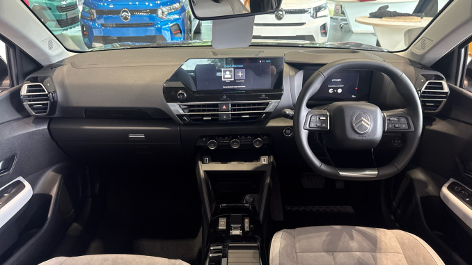 Citroen C4 1.2 [130] Collection 5dr Auto Petrol Hatchback - Image 10